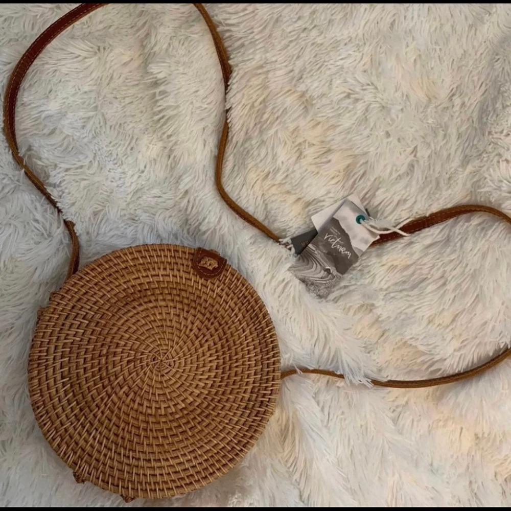 Crossbody bag